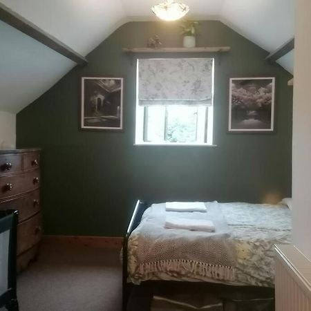 The Old Barn, Cosy Townhouse In Leominster Villa Exterior foto